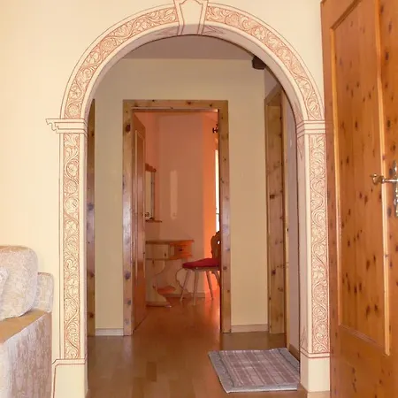 3.5 Dmura Bernina Apartment *
