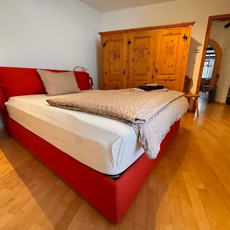 شقة 3.5 Dmura Bernina *