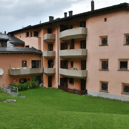 Apartmán 3.5 Dmura Bernina Samedan
